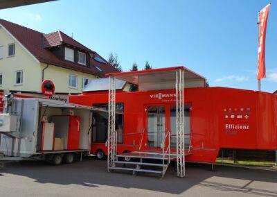 2016 – Erste große Hausmesse